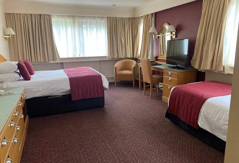 Номер Стандарт, Best Western Frodsham Forest Hills