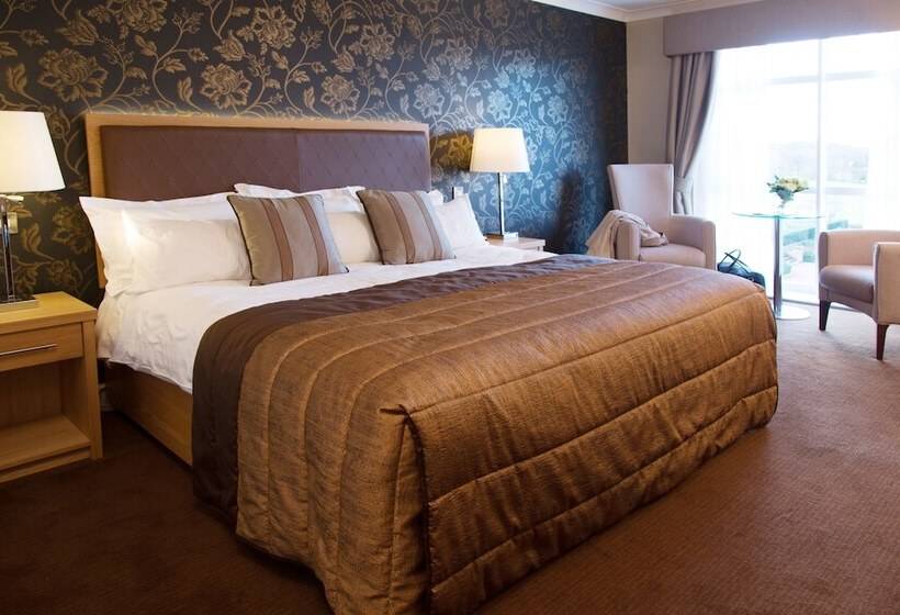 Стандартный Номер Кровать Кинг, Carden Park Hotel, Golf Resort And Spa