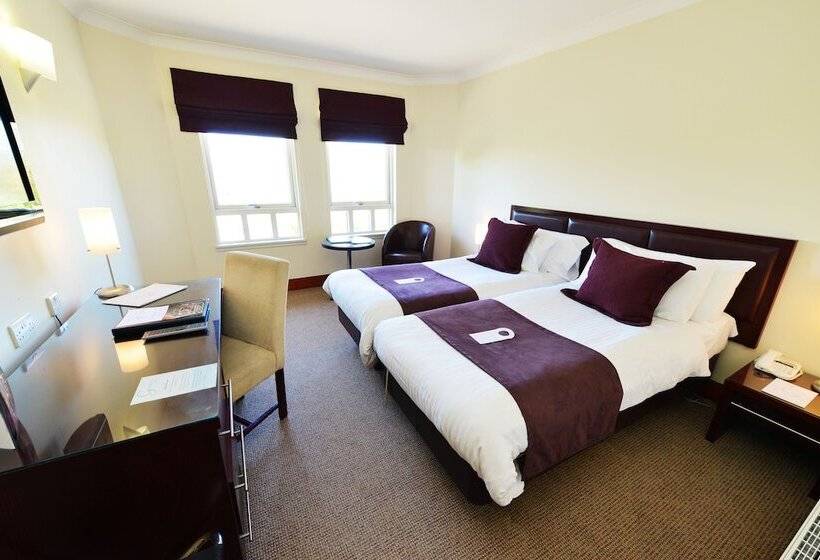 Номер Стандарт, Glynhill Hotel & Spa Near Glasgow Airport