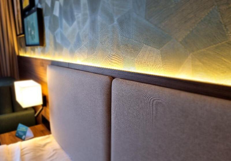 اتاق استاندارد, Holiday Inn London Gatwick   Worth, An Ihg