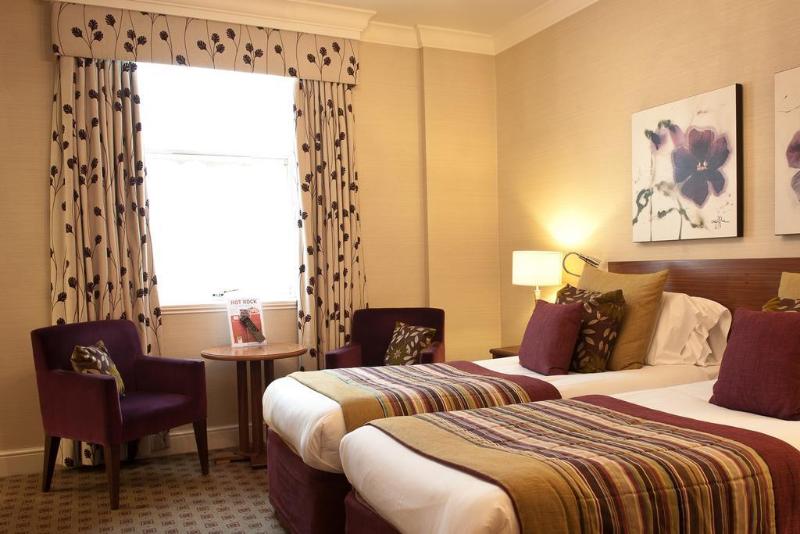 اتاق استاندارد, The Bull Hotel; Sure Hotel Collection By Best Western