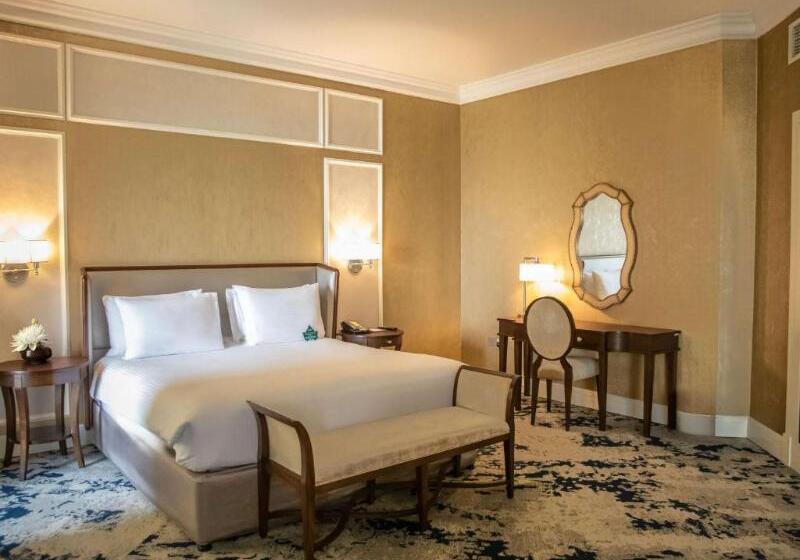 اتاق استاندارد, The Bull Hotel; Sure Hotel Collection By Best Western