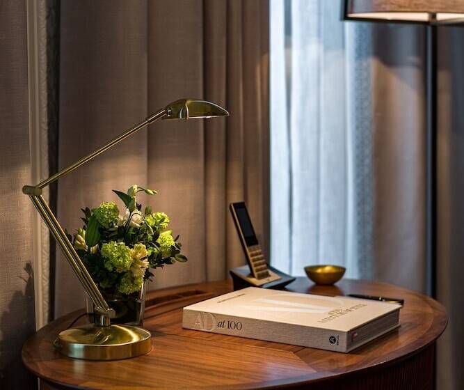 Номер Deluxe Кровать Кинг, The Adria