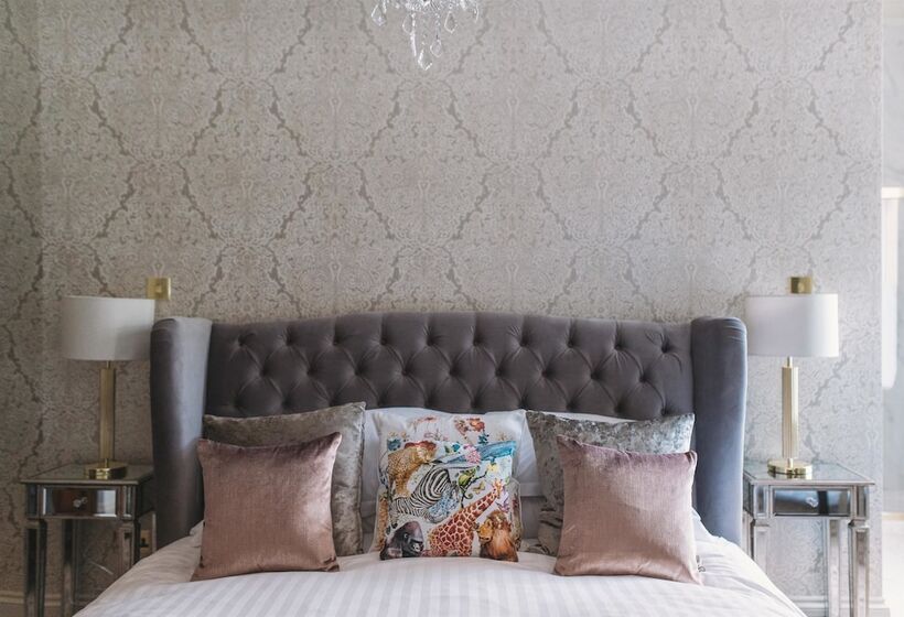 Полулюкс, Oaklands Hall Hotel Sure Hotel Collection By Best Western