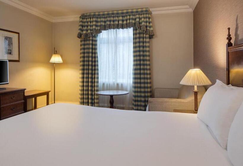اتاق کلاسیک, Mercure Winchester Wessex