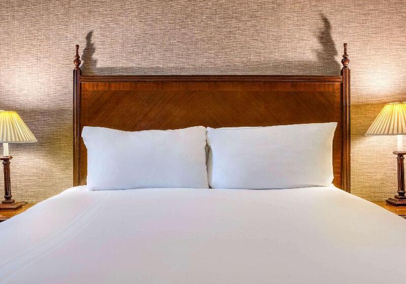 اتاق کلاسیک, Mercure Winchester Wessex