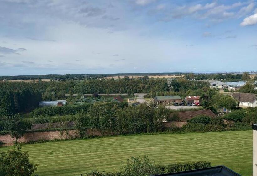 Классический Номер, Ramnee