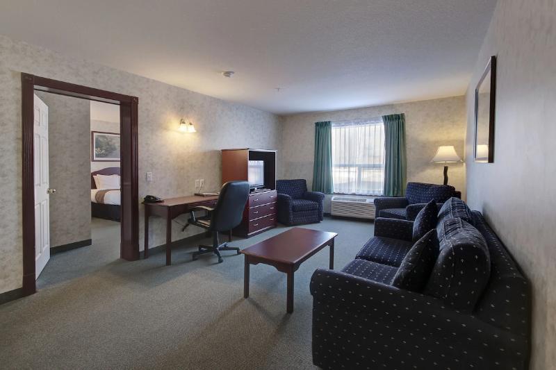 スイート, Ramada By Wyndham Nisku Edmonton Airport