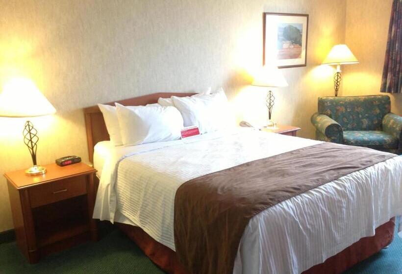 スタンダードルーム, Ramada By Wyndham Saskatoon