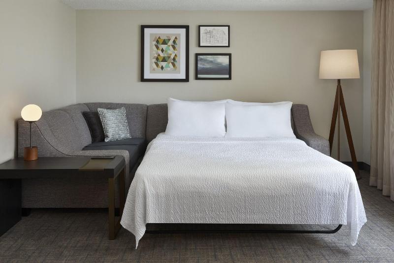 キングサイズベッドのスイートルーム, Residence Inn By Marriott London Canada