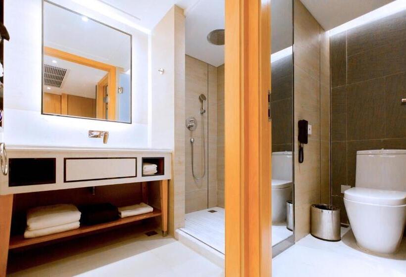 Quarto Economy, Nanjing Central