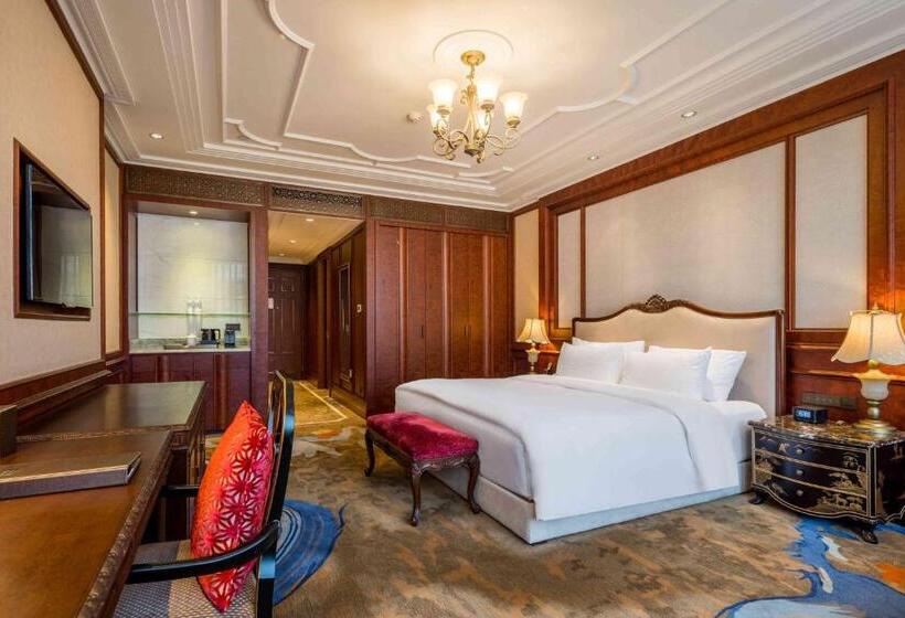 Quarto Estandar, Shanghai Donghu