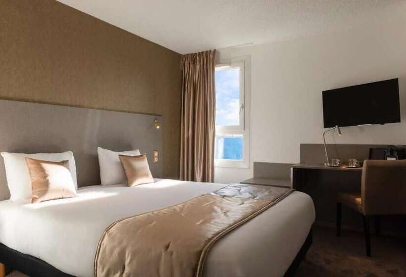 اتاق استاندارد چهار تخته, The Originals City, Hôtel Orléans Nord