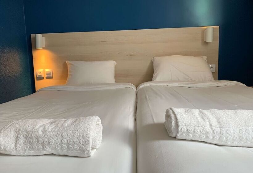 اتاق استاندارد, Kyriad Direct Dreux