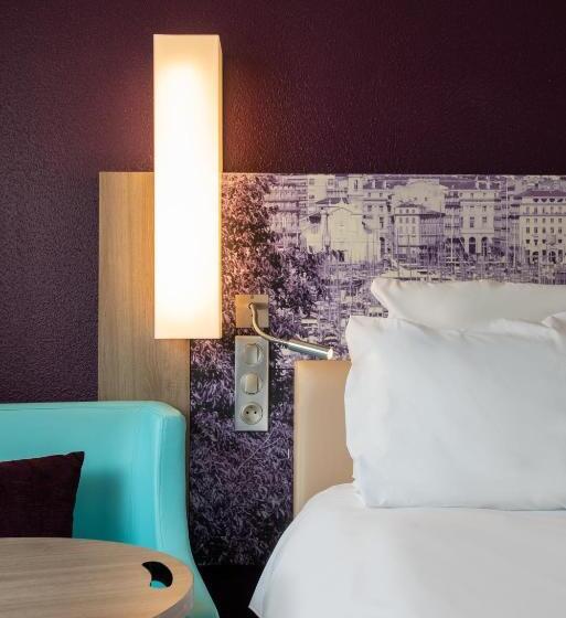Номер Superior Кровать Кинг, Mercure Marseille Centre Vieux Port