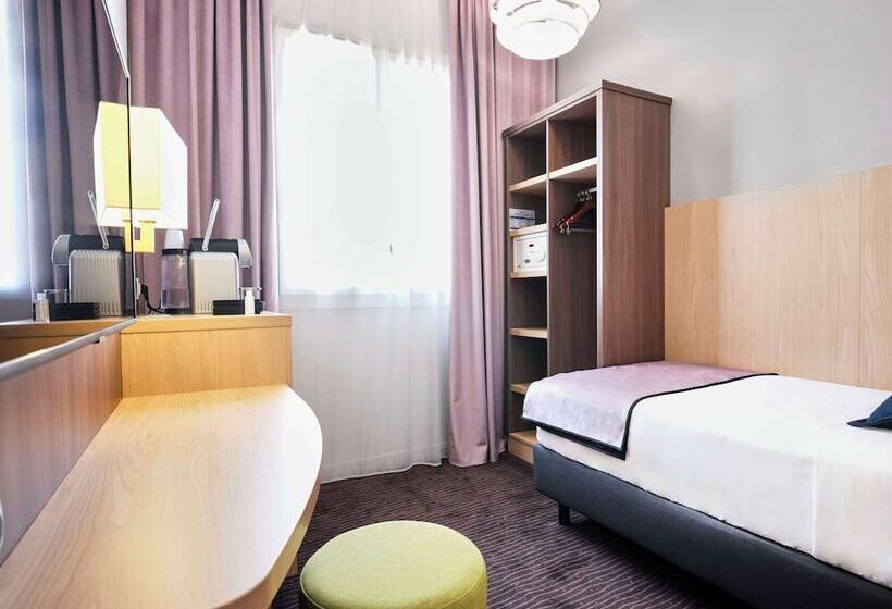 Номер Стандарт, Quality Hotel Bordeaux Centre