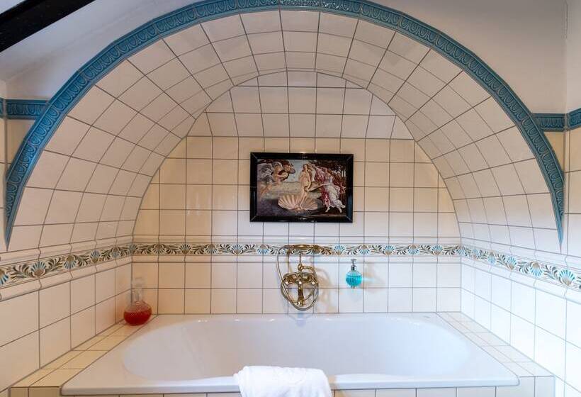 Номер Стандарт, Burghotel Auf Schönburg