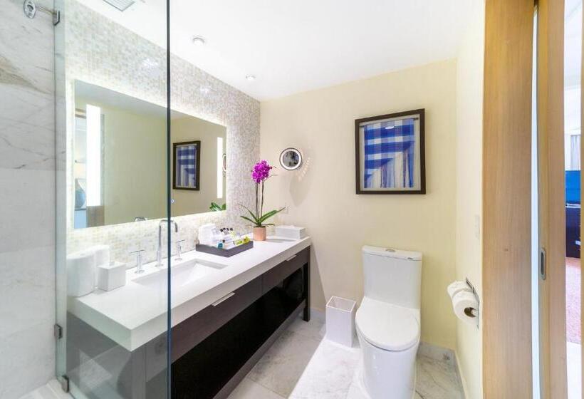 اتاق با نمای کوهستان کلاسیک, Real Intercontinental San Pedro Sula, An Ihg