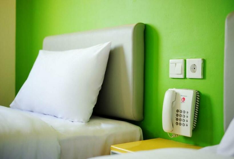 اتاق استاندارد, Amaris Hotel Ponorogo