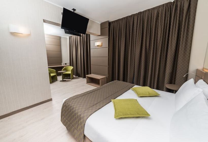 اتاق سوپریور, Cardano Hotel Malpensa