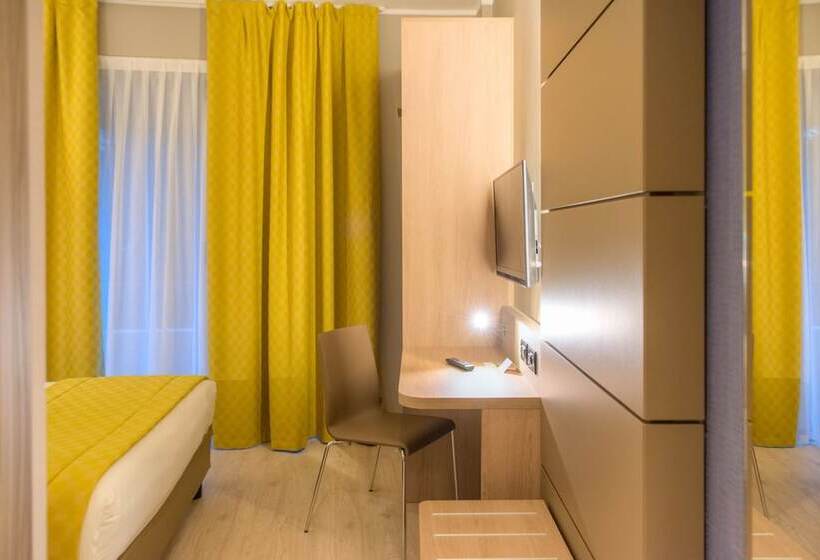 اتاق استاندارد چهار تخته, Cardano Hotel Malpensa