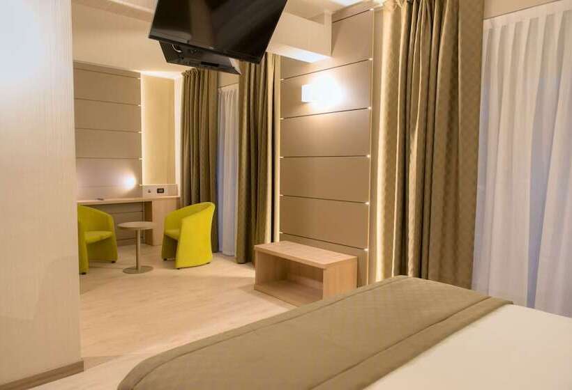 اتاق لوکس, Cardano Hotel Malpensa