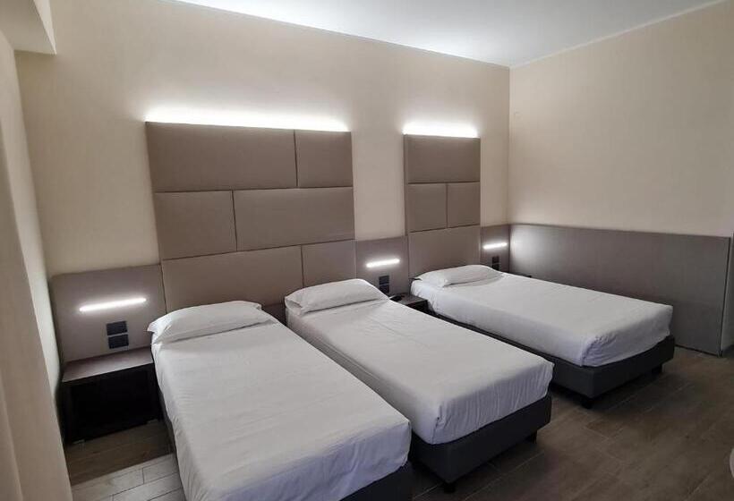 اتاق استاندارد سه نفره, Jr Hotels Gate 7 Bologna
