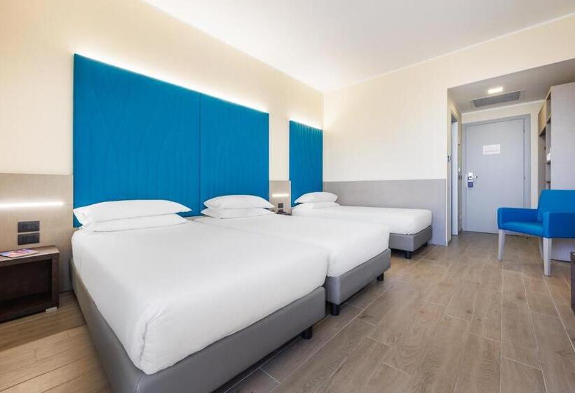اتاق استاندارد سه نفره, Jr Hotels Gate 7 Bologna