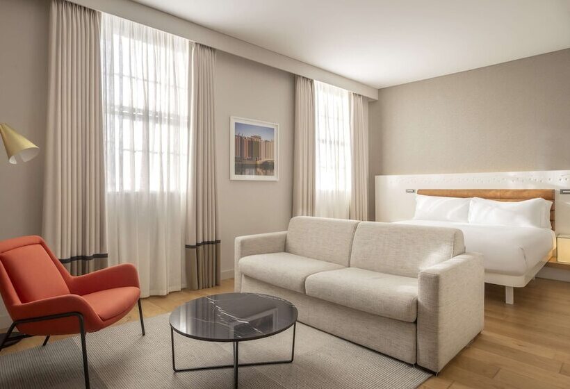سوئیت جونیور با تخت بزرگ, The Morrison Dublin, Curio Collection By Hilton