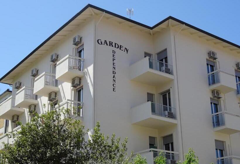 سوئیت خانوادگی اقتصادی, Garden