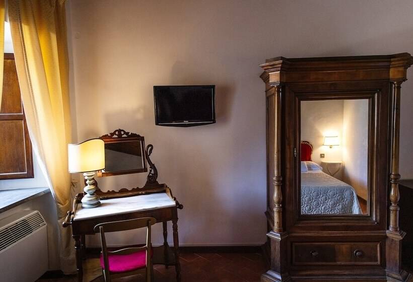 اتاق سوپریور, La Badia Di Orvieto