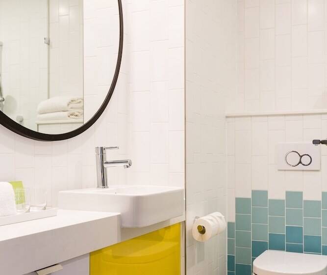 패밀리 룸, Ibis Styles East Perth