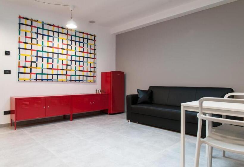 سوییت خانوادگی, Residence Hotel Moderno