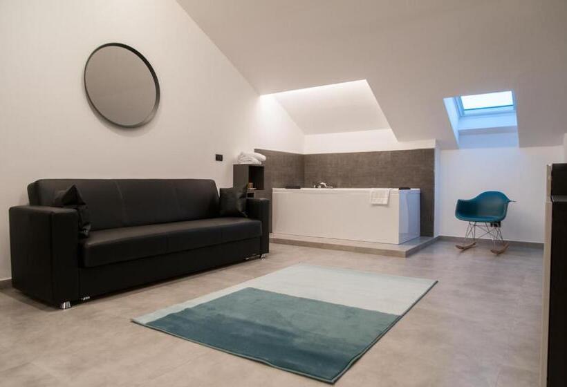 سوییت, Residence Hotel Moderno