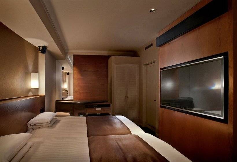 Люкс Премиум, Hakata Excel Hotel Tokyu