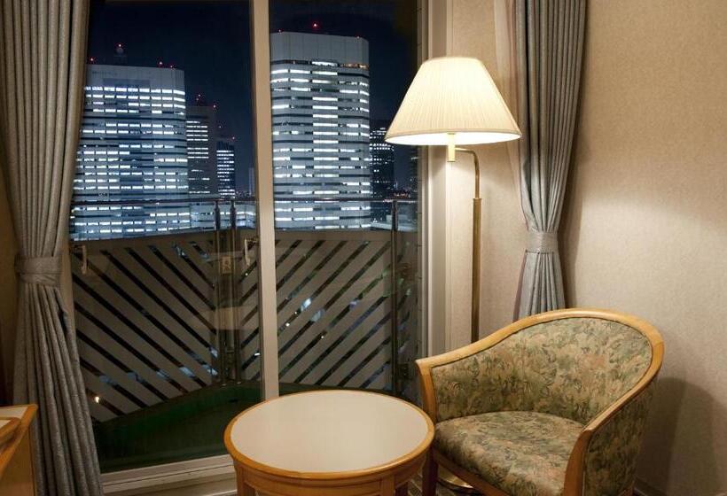 Номер Базовый Двуспальная Кровать, Springs Makuhari
