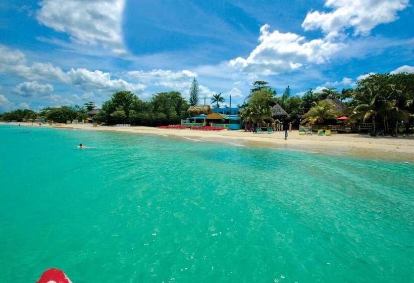 اتاق استاندارد با چشم‌انداز دریا, Legends Beach Resort