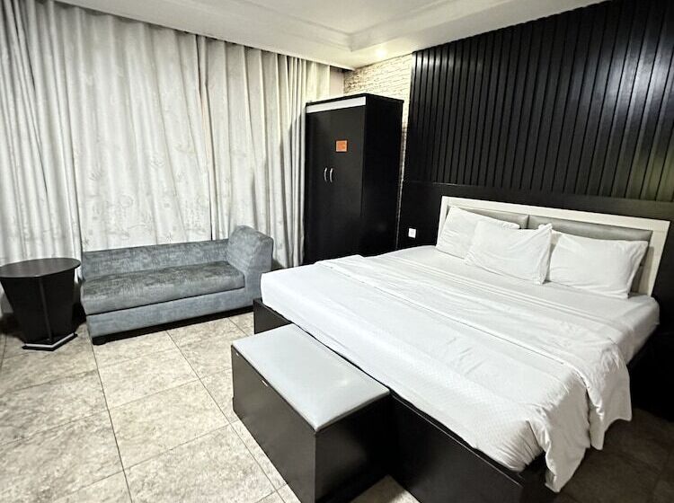 اتاق لوکس, Msquare Hotel Gra