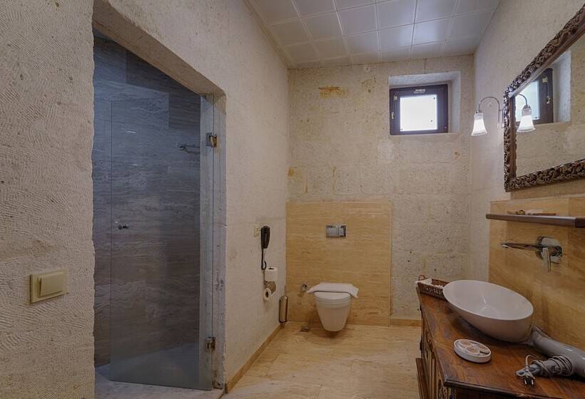 آپارتمان لوکس 2 خوابه, Yoruk Stone House