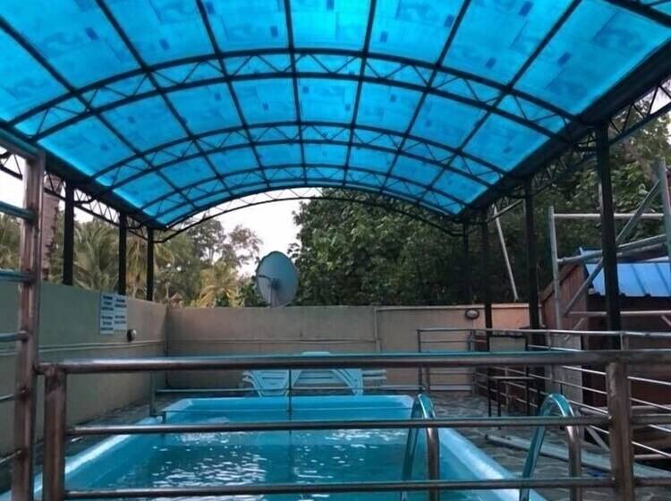 اتاق استاندارد, Gravier Lodge