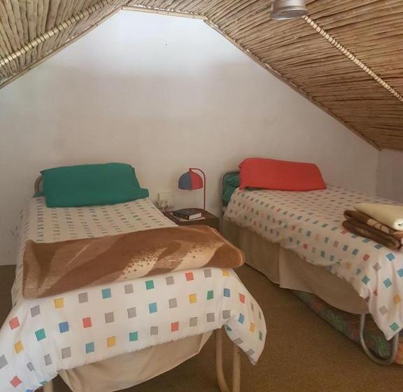 Дом 3 Спальни, Trackers Inn
