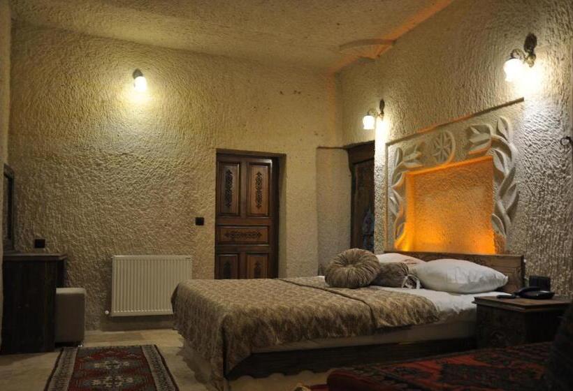 اتاق استاندارد سه نفره, çavuşin Cave House Cappadocia