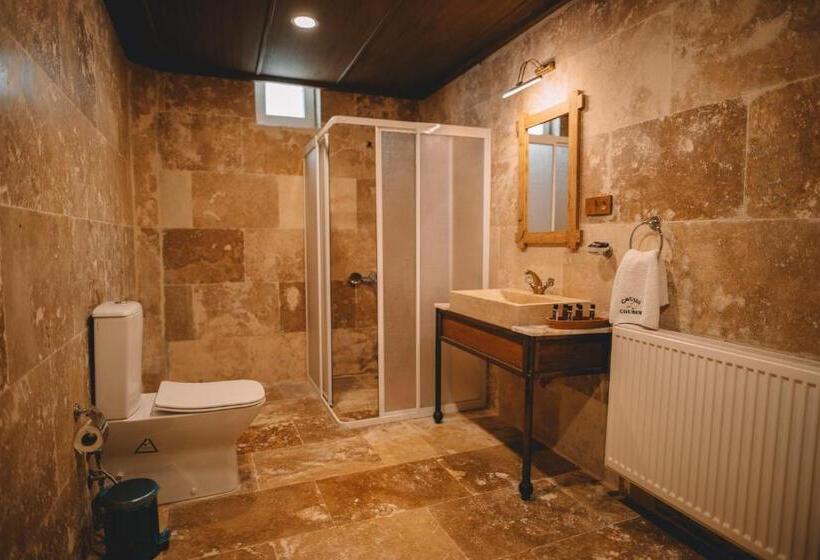 اتاق استاندارد با تخت بزرگ, çavuşin Cave House Cappadocia