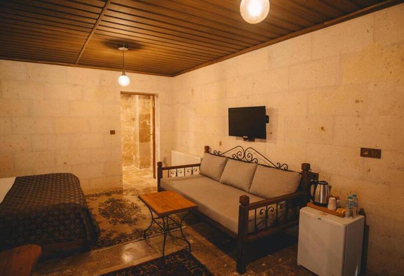 اتاق استاندارد با تخت بزرگ, çavuşin Cave House Cappadocia
