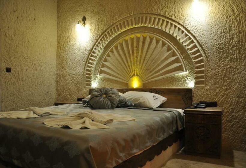 اتاق استاندارد با چشم‌انداز باغ, çavuşin Cave House Cappadocia