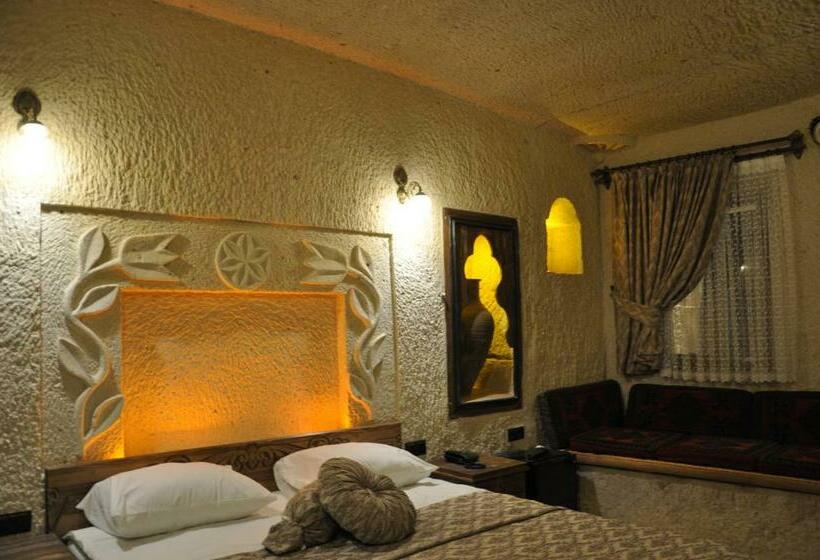 اتاق استاندارد سه نفره, çavuşin Cave House Cappadocia