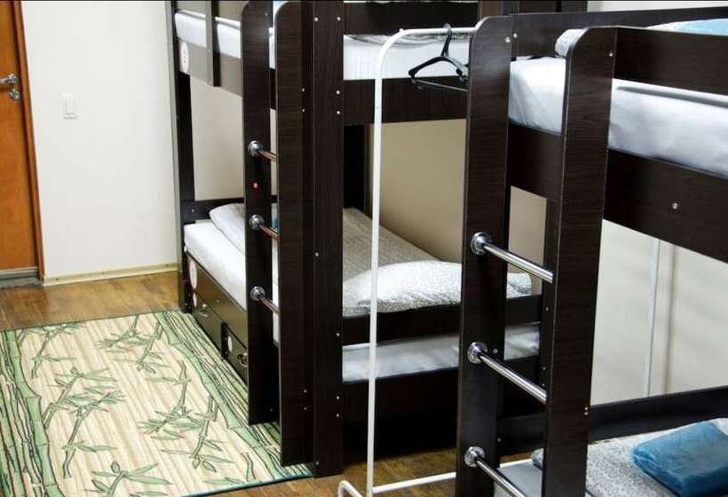 共用房间的床, Like Hostel Lipetsk