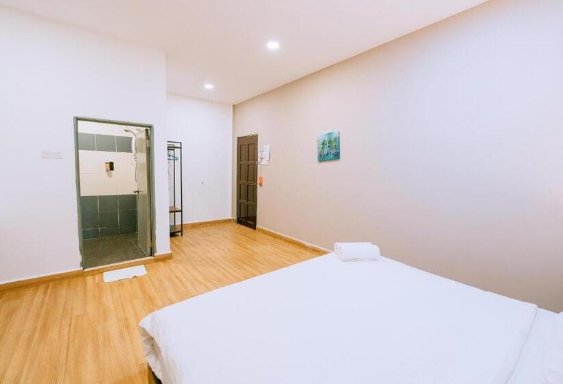 Quarto Superior Cama King, Chill Box Langkawi