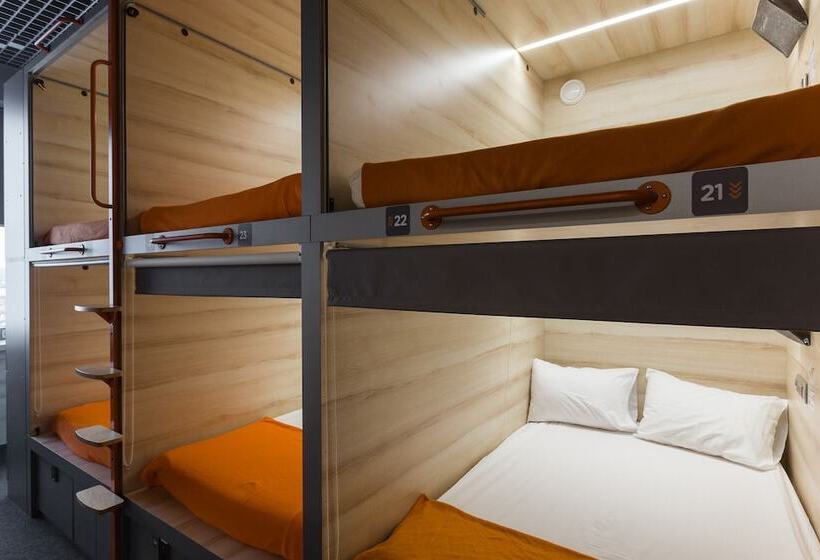 Capsule, Gettsleep Sheremetyevo Airport Terminal Aeroexpress   Hostel