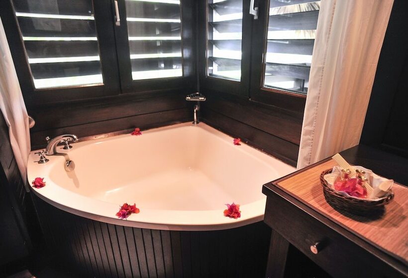 ویلا پریمیوم 1 خوابه, Anjajavy Le Lodge   Relais&châteaux